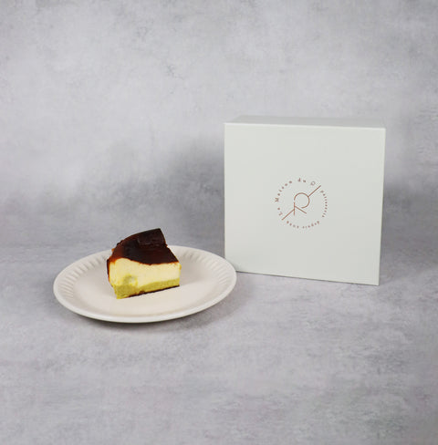 【La Maison du R 2周年記念】ベリーピスタチオバスクチーズケーキ